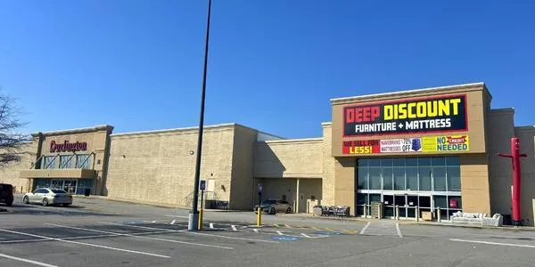 Deep Discount Furniture & Mattress - Business Photo